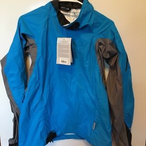 Water-proof sport jacket